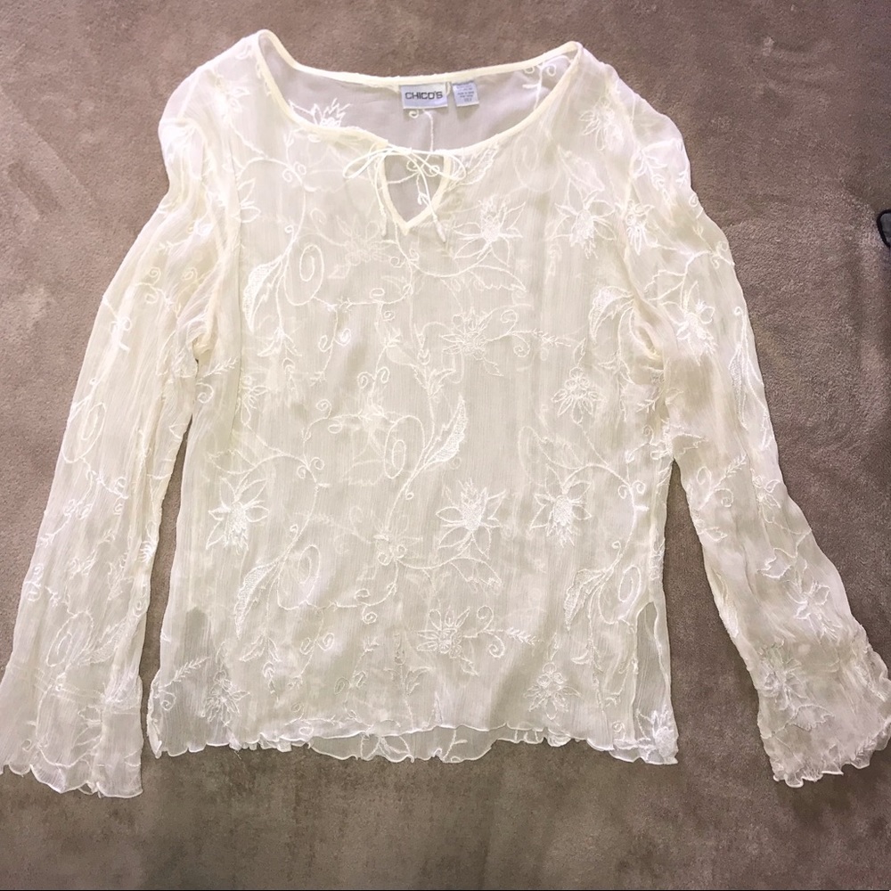 Cream Lace sheer CHICO’S blouse 👚